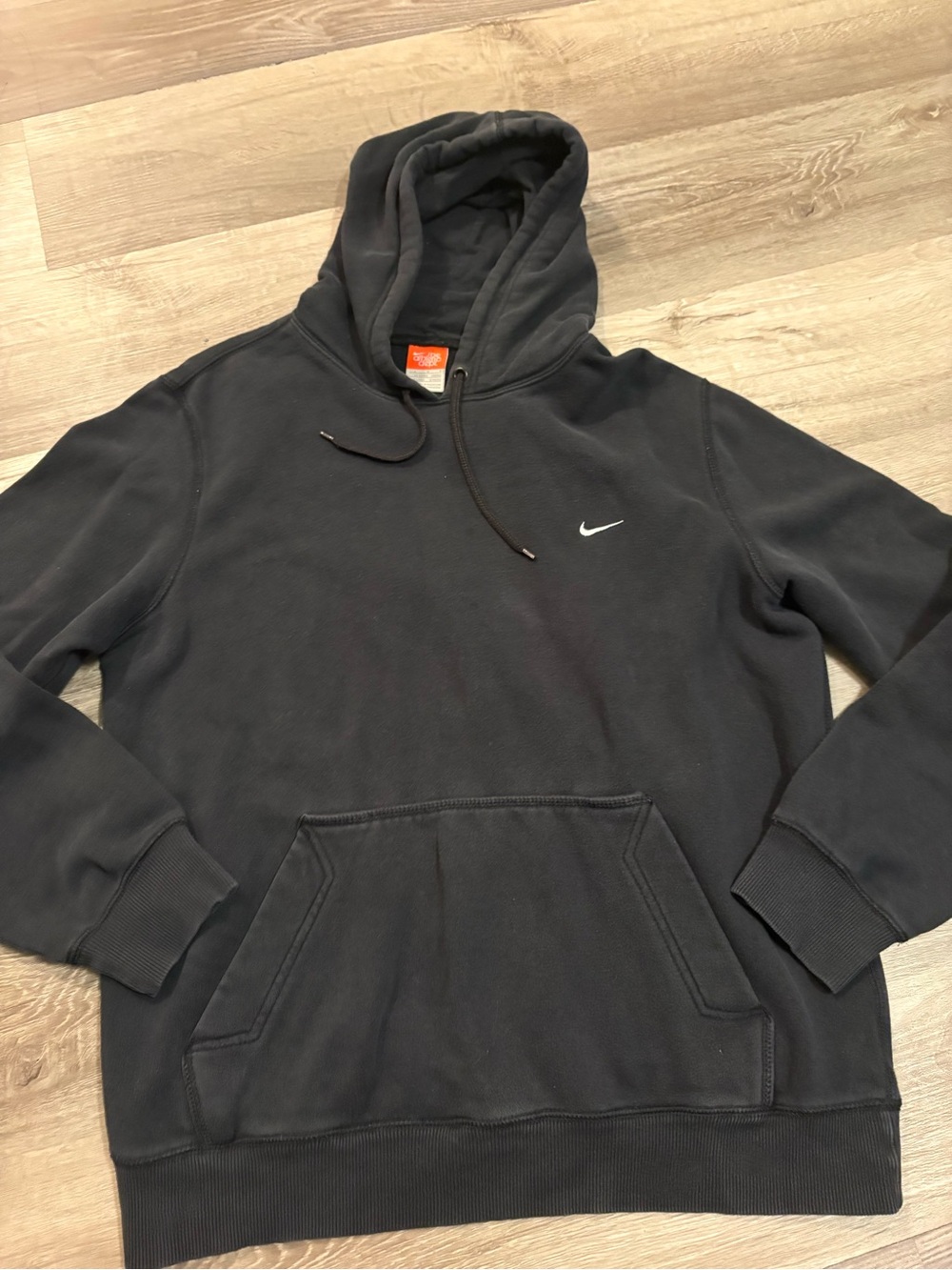Nike Men's Black Pullover Hoodie Sweatshirt Vintage Y2K